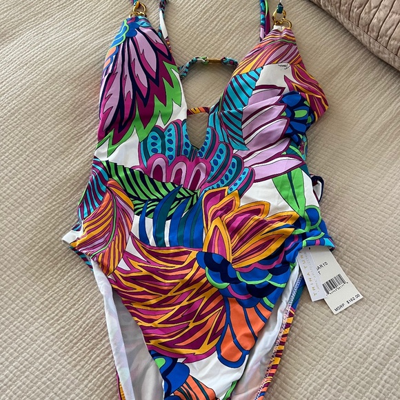 Trina Turk Other - TRINA TURK Paradise Plume Plunge One Piece Maillot Swimsuit